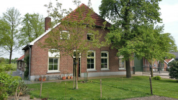 Картинка города -+здания +дома небо дом