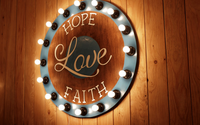 Обои картинки фото разное, надписи,  логотипы,  знаки, слова, лампочки, надпись