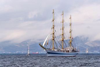 Картинка корабли парусники паруса мачты