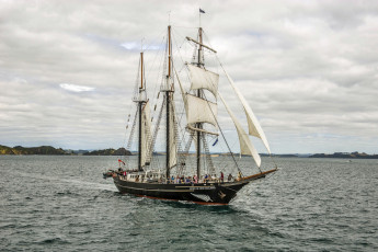 Картинка корабли парусники паруса мачты