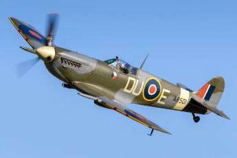 Картинка spitfire авиация боевые+самолёты истребитель