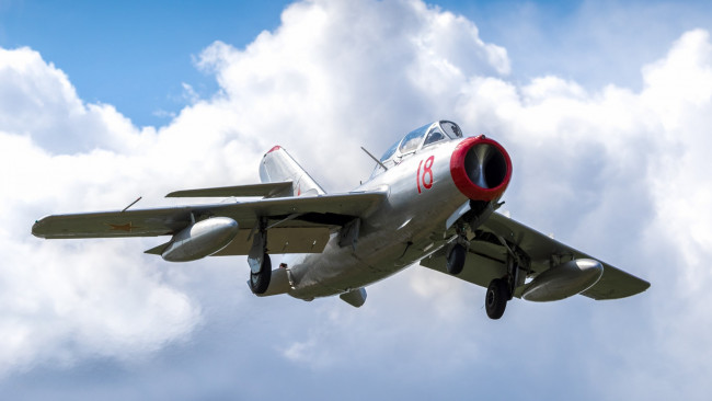 Обои картинки фото mig-15, авиация, боевые самолёты, россия, ввс