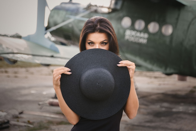 Обои картинки фото девушка, девушки, -unsort , брюнетки, темноволосые, модель