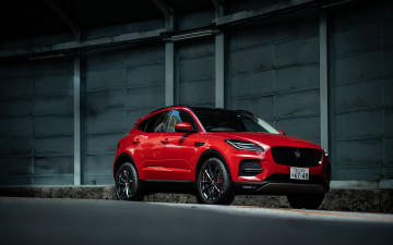 Картинка автомобили jaguar e-pace 4k кроссоверы 2021 года jp spec премиум класс красный ягуар