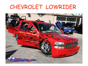 Картинка автомобили выставки уличные фото