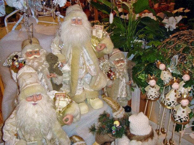 Обои картинки фото праздничные, фигурки