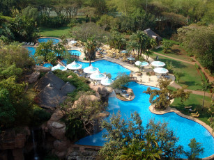 Картинка sun city south africa интерьер бассейны открытые площадки бассейн курорт
