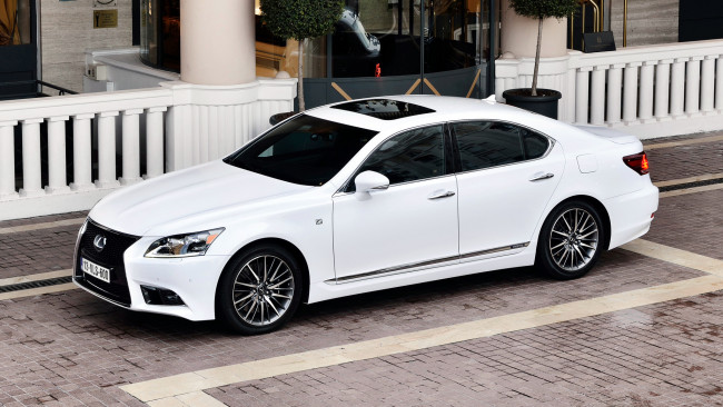 Обои картинки фото lexus, ls, автомобили, автомобиль, стиль, мощь, скорость