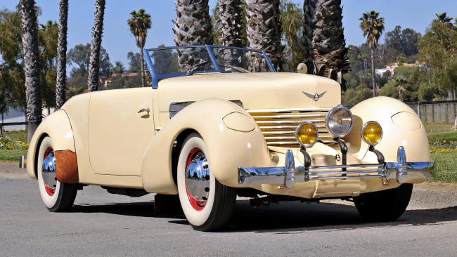 Обои картинки фото yankee, автомобили, cord, автомобиль, стиль, мощь, скорость