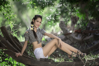 Картинка девушки -unsort+ азиатки взгляд тело поза