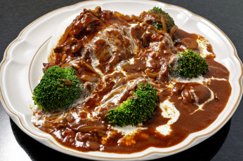 Картинка еда мясные+блюда мясо соус овощи