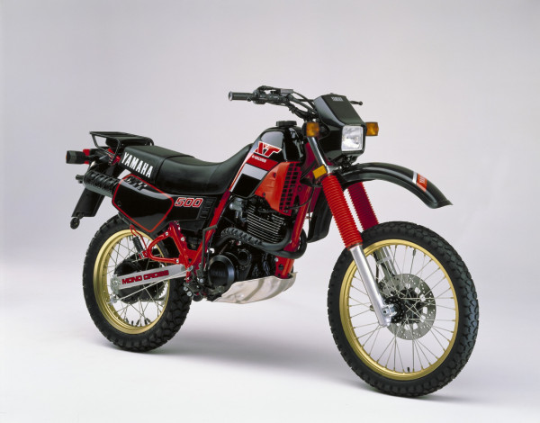 Обои картинки фото мотоциклы, yamaha