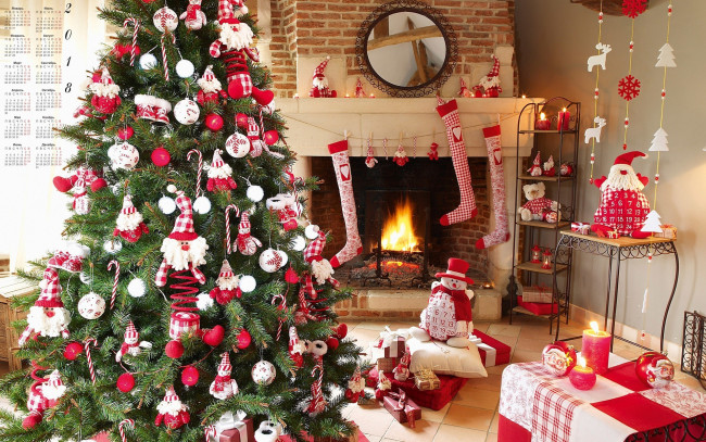 Обои картинки фото календари, праздники,  салюты, свеча, камин, елка, 2018, игрушка