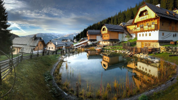 Картинка города -+улицы +площади +набережные дома пруд отражение