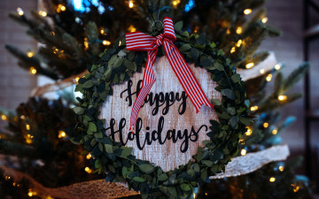 Картинка праздничные украшения венок