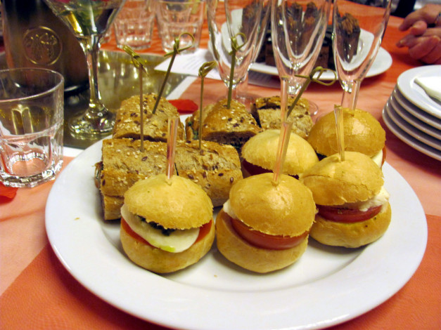 Обои картинки фото еда, бутерброды,  гамбургеры,  канапе, гамбургер