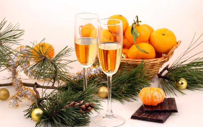 Обои картинки фото праздничные, угощения, шоколад, мандарины