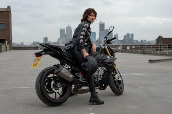 Картинка the+courier+ 2019 кино+фильмы -unknown+ другое кадры из фильма боевик курьер ольга куриленко the courier триллер