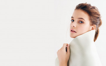Картинка девушки barbara+palvin модель шатенка лицо