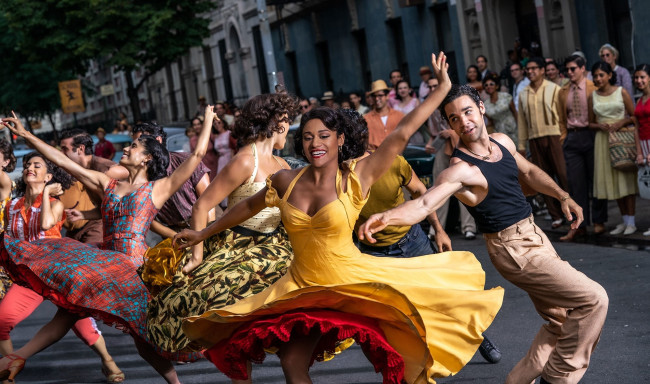 Обои картинки фото кино фильмы, west side story, люди, улица, танцы