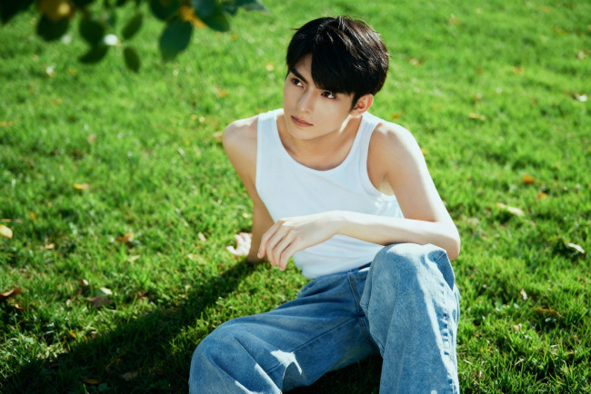 Обои картинки фото мужчины, wang hao xuan, ван, хао, сюань