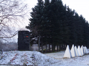 Картинка памятники разное