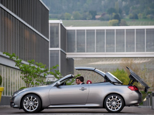 Картинка автомобили infiniti