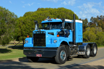 Картинка white автомобили тягач грузовик седельный тяжелый