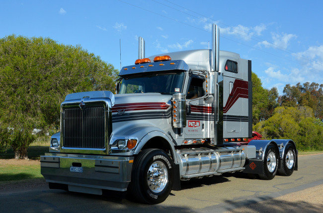 Обои картинки фото eagle, автомобили, international, тягач, седельный, грузовик, тяжелый