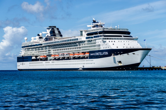 Обои картинки фото корабли, лайнеры, лайнер, круизный