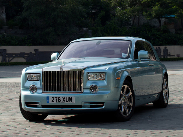 Обои картинки фото rolls-royce 102ex  electric concept 2011, автомобили, rolls-royce, 2011, concept, electric, 102ex