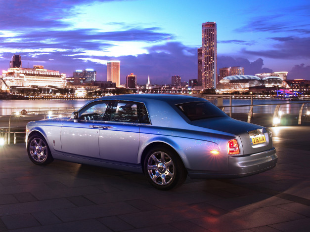 Обои картинки фото rolls-royce 102ex electric concept 2011, автомобили, выставки и уличные фото, concept, electric, 2011, 102ex, rolls-royce