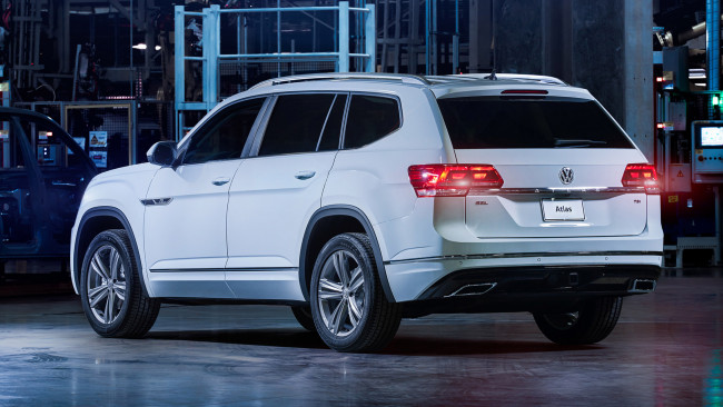 Обои картинки фото volkswagen atlas r-line 2017, автомобили, volkswagen, r-line, atlas, 2017