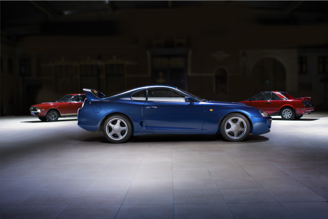 Обои картинки фото автомобили, toyota