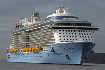 Картинка корабли лайнеры лайнер круиз