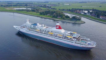 Картинка black+watch корабли лайнеры круиз лайнер