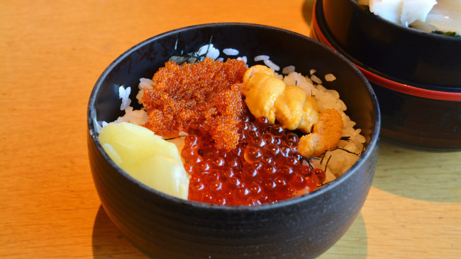 Обои картинки фото еда, рыба,  морепродукты,  суши,  роллы, снедь