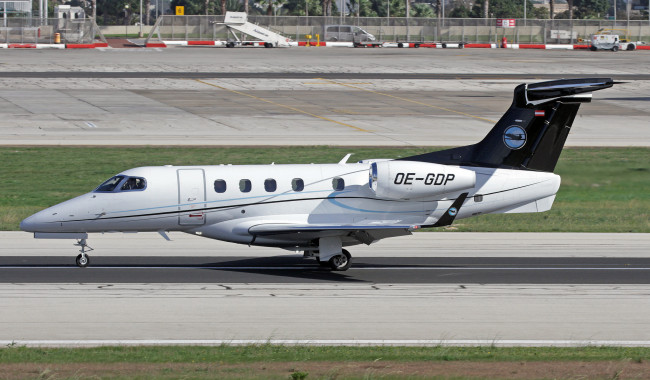 Обои картинки фото авиация, пассажирские самолёты, аэроплан