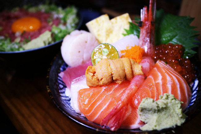 Обои картинки фото еда, рыба,  морепродукты,  суши,  роллы, снедь