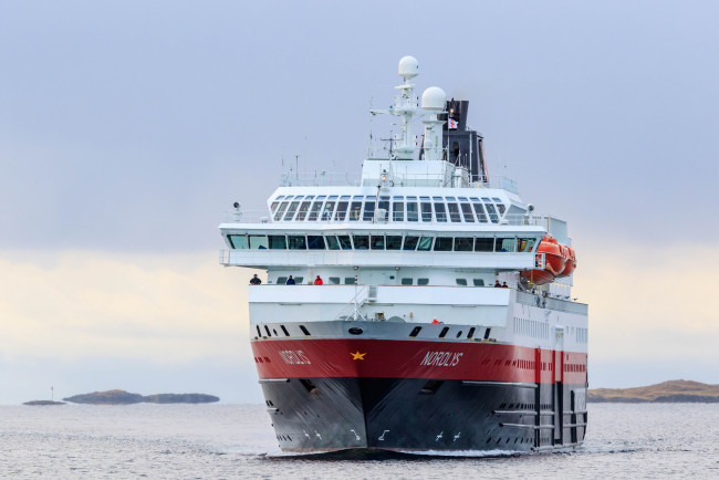 Обои картинки фото корабли, лайнеры, круиз, лайнер