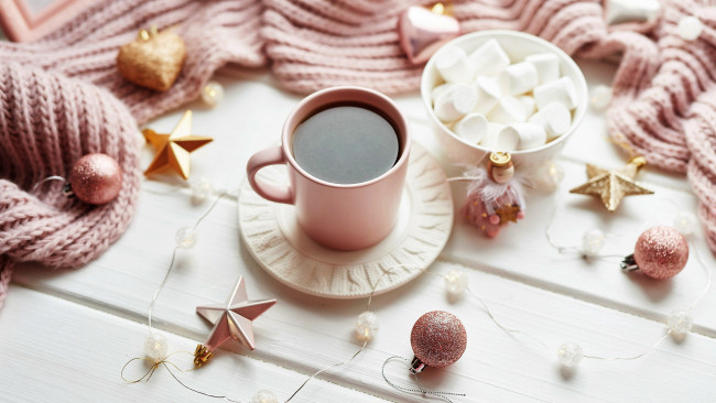 Обои картинки фото праздничные, угощения, кофе, маршмеллоу, шарики