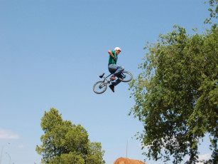 обоя oh, no, might, crash, спорт, bmx