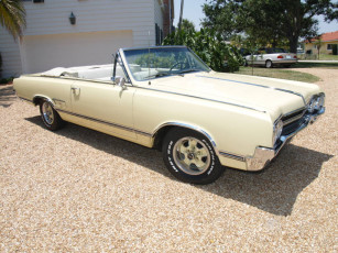 Картинка автомобили oldsmobile