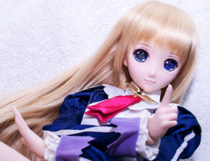 обоя разное, игрушки, куклы