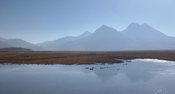 Картинка тибет +берега+озера+манасаровар природа реки озера берег озеро кайлас горы