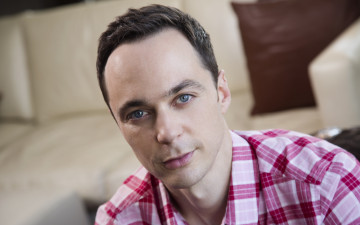 Картинка мужчины jim+parsons актер jim parsons рубашка лицо