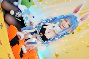 Картинка hidori+rose девушки девушка женщина разноцветная сексуальная модель звезда позирует разная обувь верхняя стильная одежда нижнее эротическое бельё трусы лифчик аксессуары макияж колготки чулки и множество элементов на фотографии