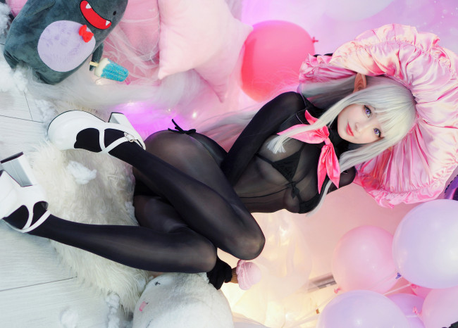 Обои картинки фото hidori rose, девушки, девушка, женщина, разноцветная, сексуальная, модель, звезда, позирует, разная, обувь, верхняя, стильная, одежда, нижнее, эротическое, бельё, трусы, лифчик, аксессуары, макияж, колготки, чулки, и, множество, элементов, на, фотографии