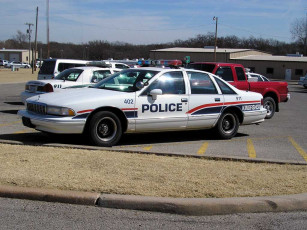 Картинка chevrolet caprise автомобили полиция