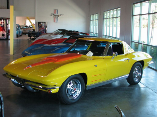 Обои картинки фото chevy, stingray, split, window, 1963, автомобили, выставки, уличные, фото